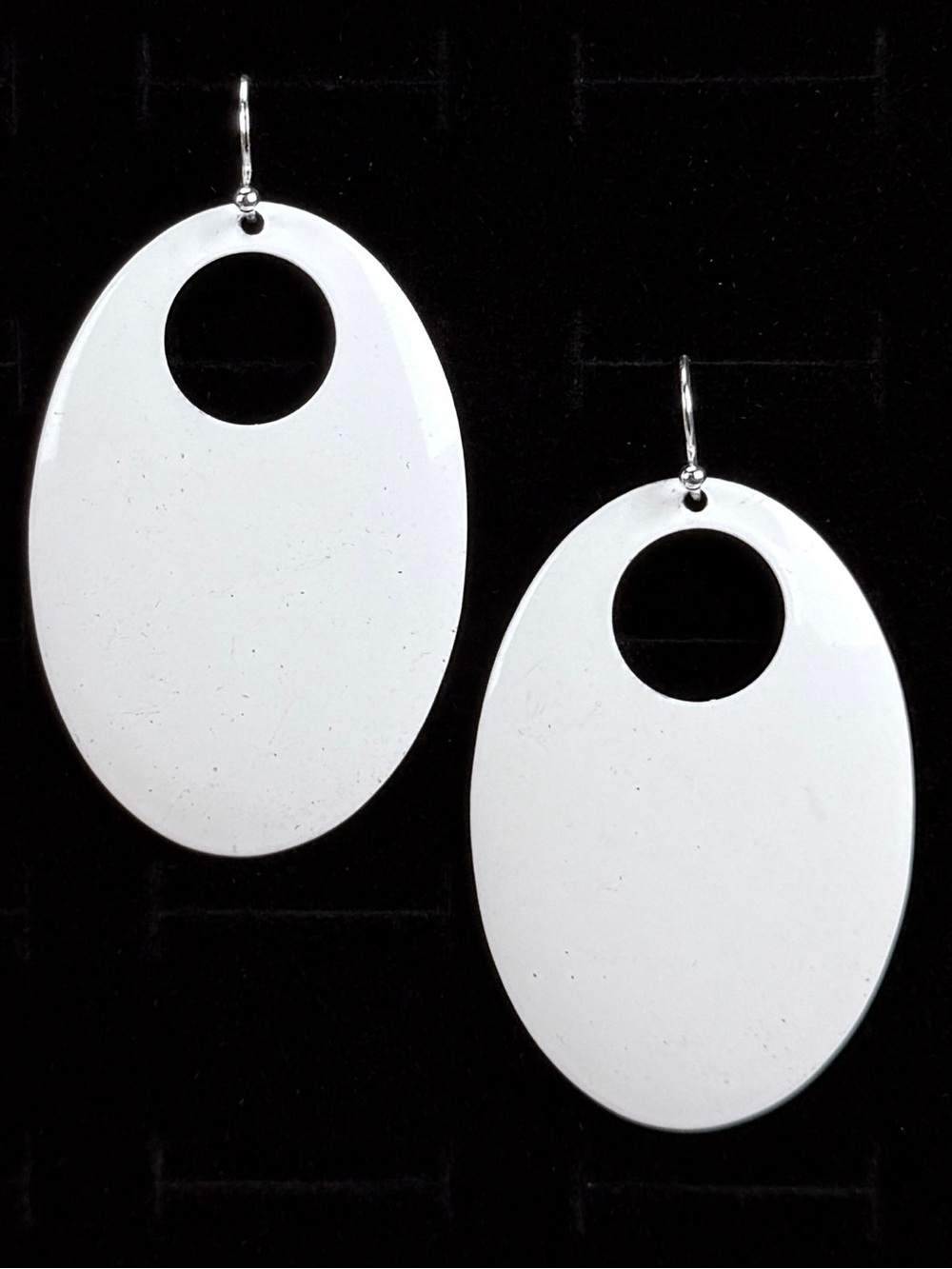Vintage silvertone and white long retro pierced earrings